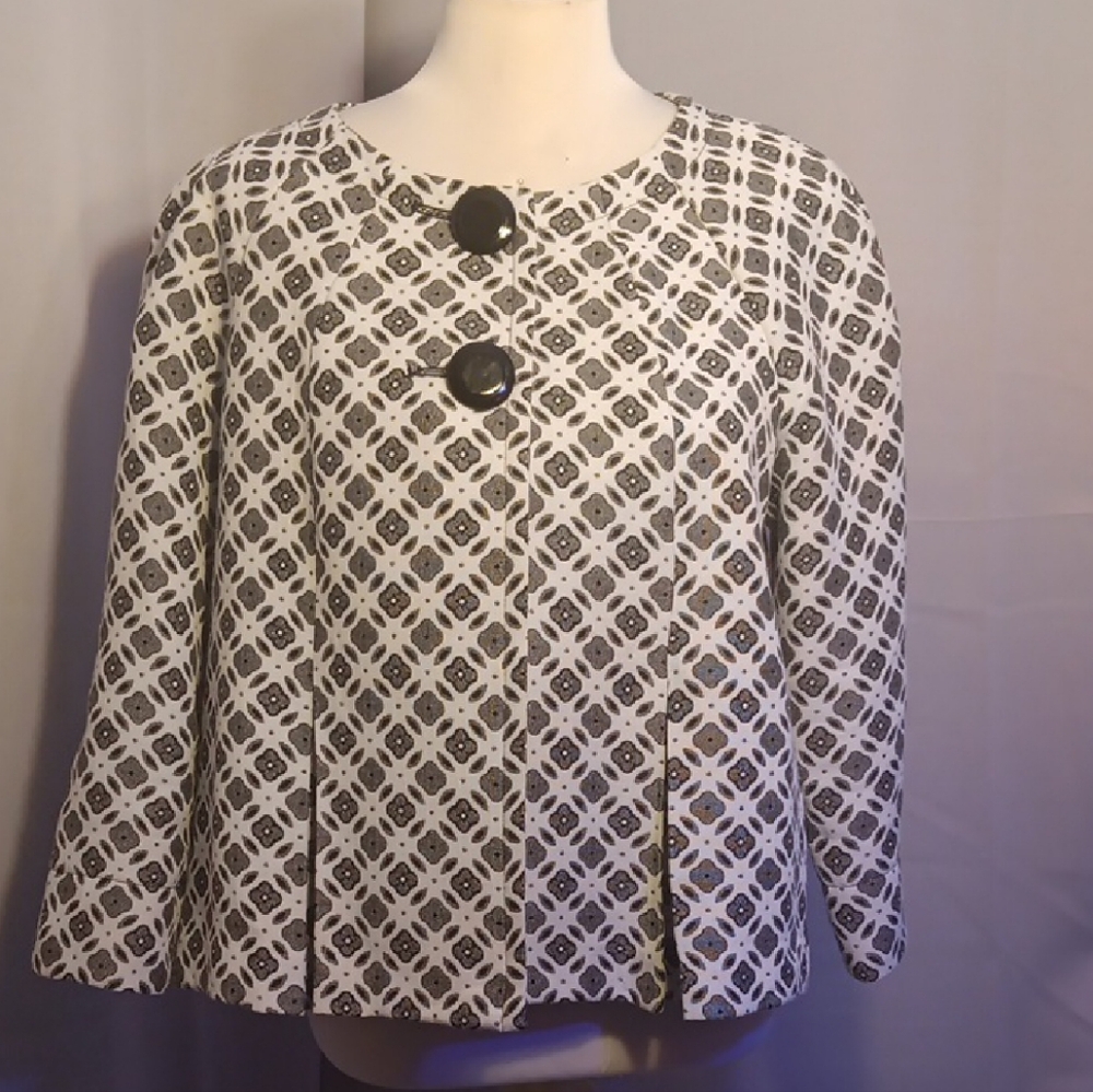 Retro Patterned Swing Jacket